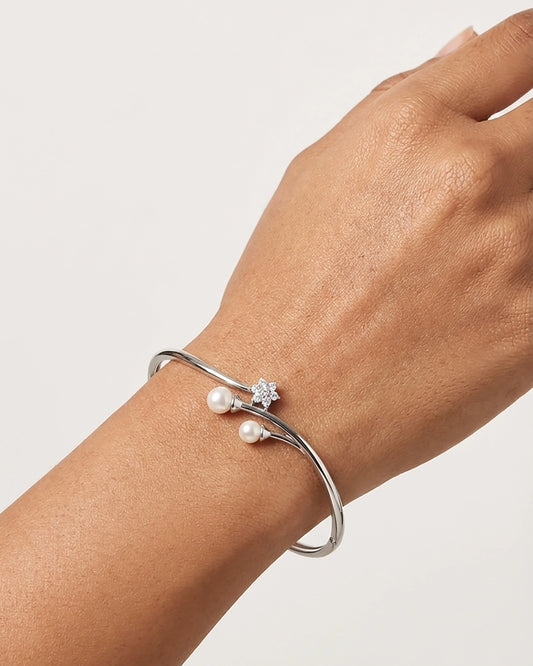Duelle Freshwater Pearl & 92.5 Silver Kada/Bracelet