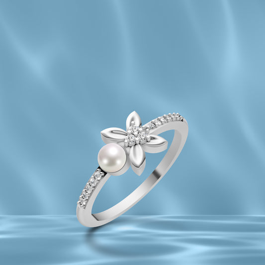 Aurelia Pearl & 92.5 Silver Finger Ring