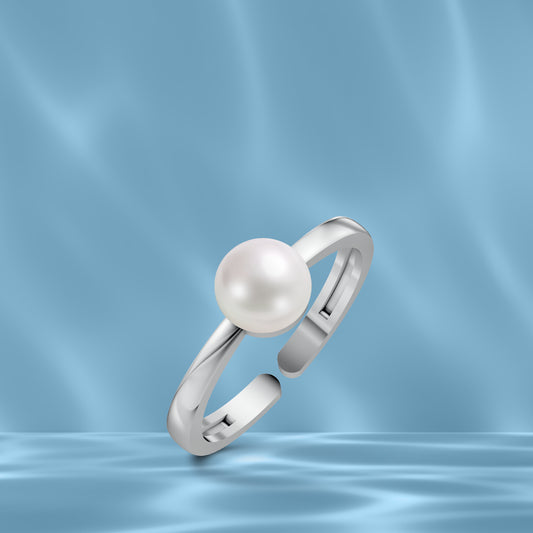 Essential Pearl & 92.5 Silver Finger Ring