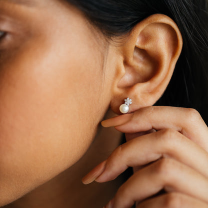 Grace Freshwater Pearl & 92.5 Silver Necklace Set