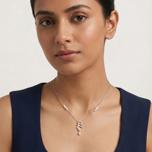 Tara pearl necklace set fashionable jewelry look