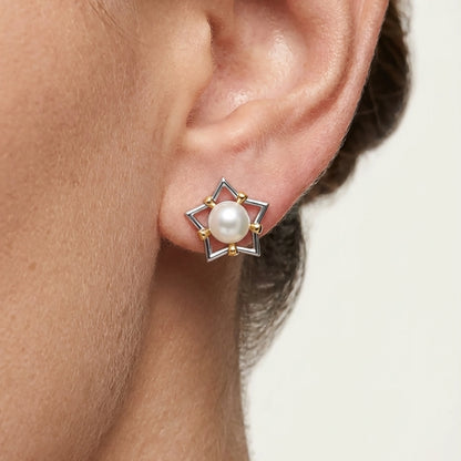 Eina 92.5 Silver & Freshwater Pearl Dual-Tone Stud Earrings