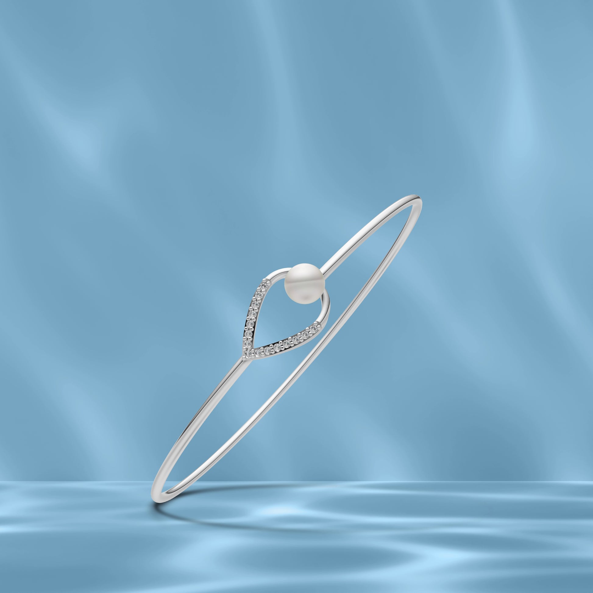 Minimalist pearl 92.5 silver kada bracelet