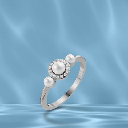 Aura 92.5 silver freshwater pearl finger ring