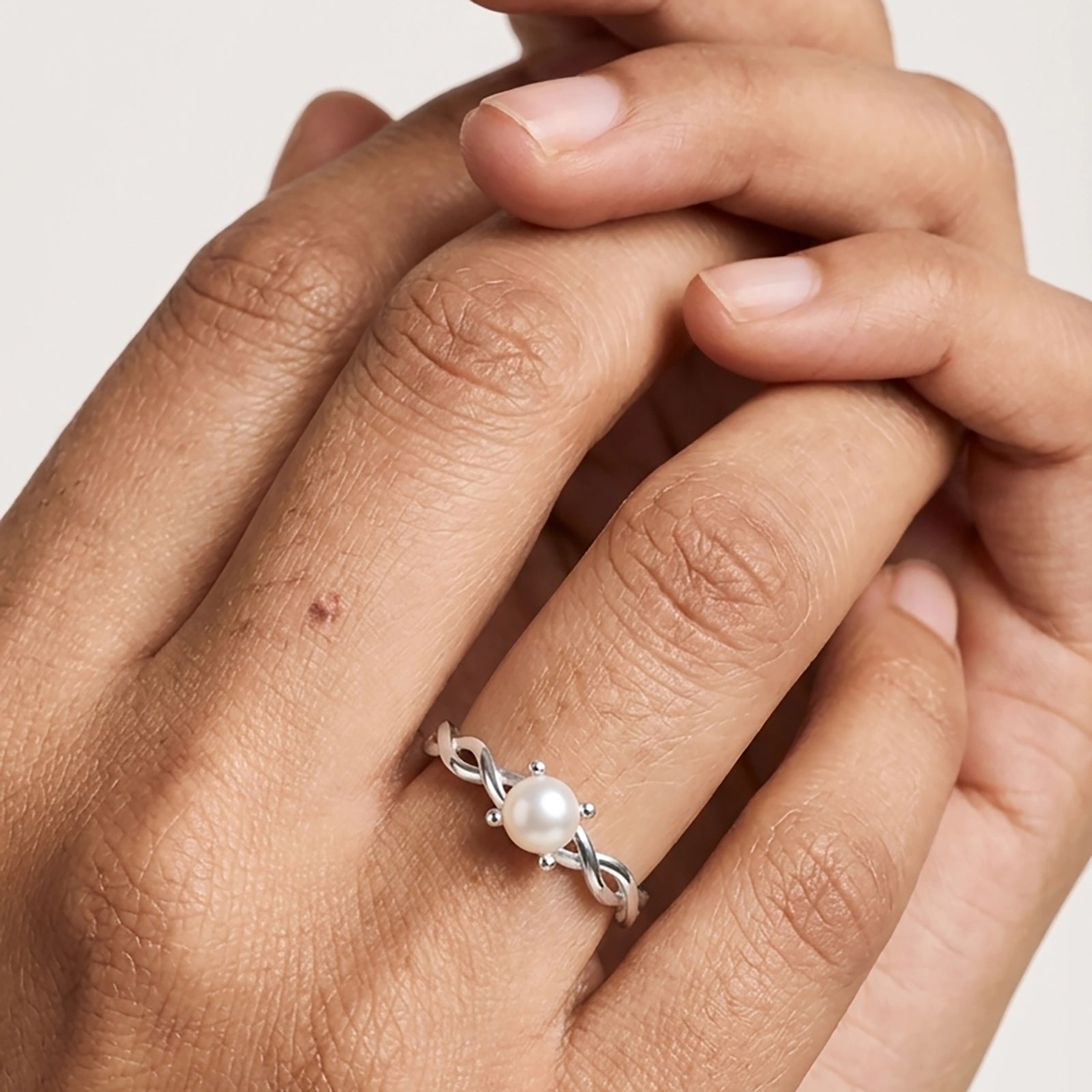 Tressa pearl silver finger ring side angle